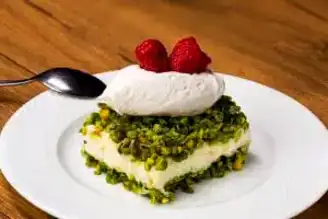 Antep Fıstıklı Lezzet Şöleni: Mafruka Tarifi