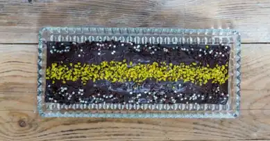 Fıstıklı Nutellalı Kek Tarifi