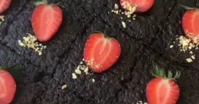 Nefis Bol Çikolatalı Islak Kek Tarifi