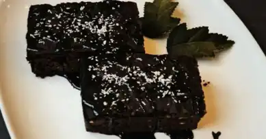 Çikolatalı Islak Brownie Kek Tarifi