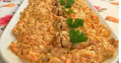 Nefis Cevizli Havuç Tarator Tarifi