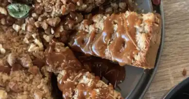 Unutulmaz Cevizli Karamel Kek Tarifi