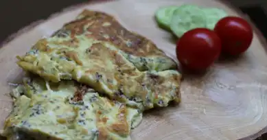 Nefis Chia Tohumlu Peynirli Omlet Tarifi