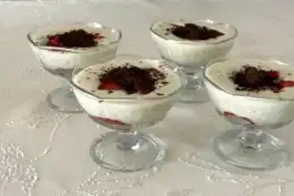 Diyet Dostu Dondurulmuş Tatlı Tarifi