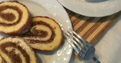 Nefis Elmalı Rulo Kek Tarifi