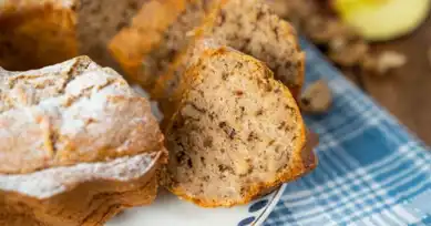 Nefis Pofuduk Elmalı Tarçınlı Kek Tarifi