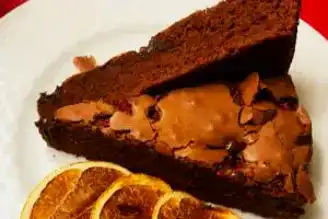 Nefis Frambuazlı Brownie Tarifi