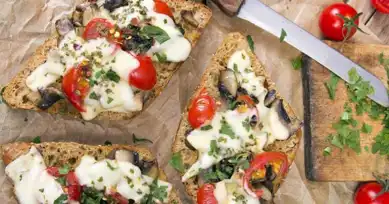 Fırında Lezzetli Ekmek Dilimleri Tarifi