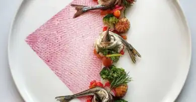 Fırında Lezzetli Zargana Balığı Tarifi
