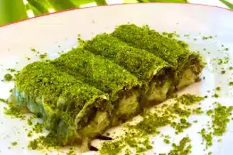 Pratik ve Lezzetli Fıstık Sarma Tarifi