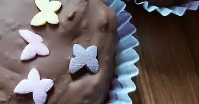 Nefis Hindistan Cevizi Dolgulu Muffin Tarifi