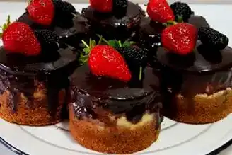 Muhteşem Çikolatalı Ebruli Cheesecake Tarifi