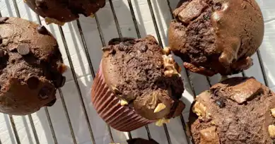 Pofuduk Çikolatalı Muffin Tarifi