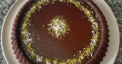 Nefis Çikolatalı Tart Kek Tarifi