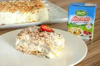 Nefis Çilekli Milföy Pastası Tarifi