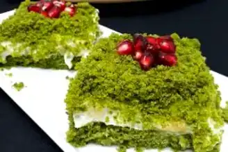 Nefis Ispanaklı Pasta Tarifi