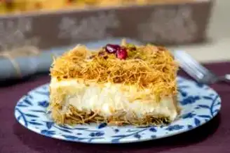 Nefis Kadayıflı Tavuk Göğsü Tarifi