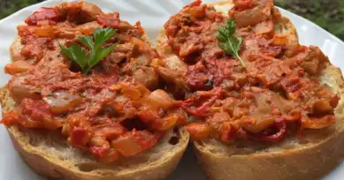 Nefis Kahvaltılık Patlıcan Sosu Tarifi
