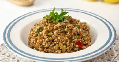 Nefis Glutensiz Karabuğdaylı Kısır Tarifi