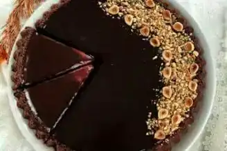 Nefis Karamelli Çikolatalı Tart Kek Tarifi