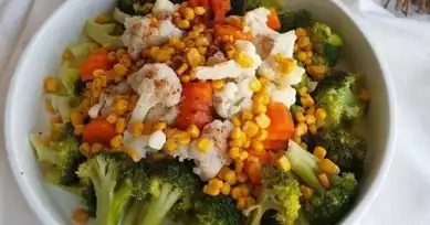 Lezzetli Karnabahar ve Brokoli Salatası Tarifi