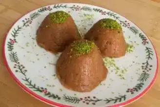 Kaymaklı İrmik Helvası Tarifi