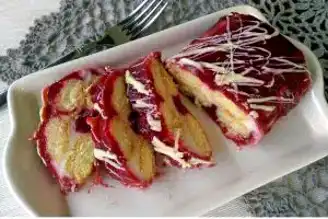 Nefis Kedidilli Kırmızı Pasta Tarifi