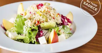 Sağlıklı Keçi Peynirli Kinoa Salatası Tarifi