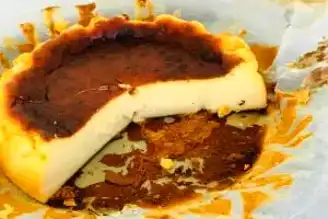Ev Yapımı Klasik San Sebastian Cheesecake Tarifi