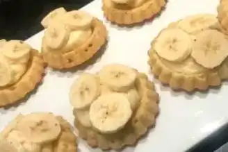 Nefis Kremalı Mini Tart Tarifi