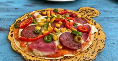 Hızlı ve Lezzetli Krep Pizza Tarifi
