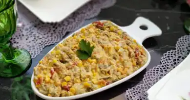 Lezzetli Köz Patlıcanlı Salata Tarifi