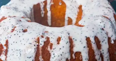 Nefis Labne Soslu Limon Kek Tarifi
