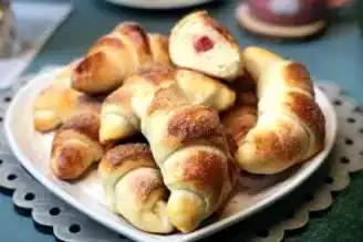 Lokumlu Kifla Tarifi: Bulgar Lezzeti