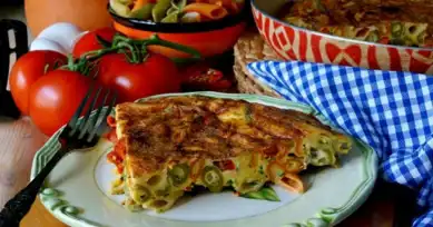 Lezzet Bombası: Makarnalı Omlet Tarifi