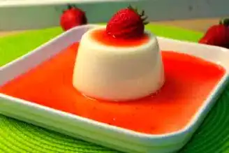 Nefis Meyve Soslu Sütlü Tatlı Tarifi