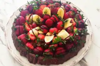 Serinletici Meyveli Mozaik Pasta Tarifi