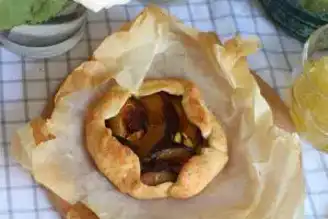 Nefis Mor Erikli Tart Tarifi