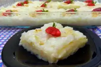 Muhallebili Güllaç Tarifi
