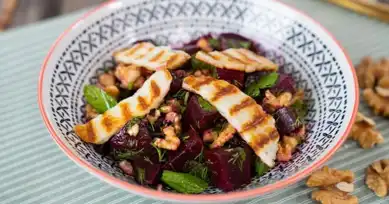 Nefis Pancar Salatası Tarifi