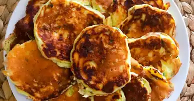 Pratik ve Lezzetli Patatesli Pancake Tarifi