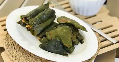 Nefis Pazı Sarması Tarifi