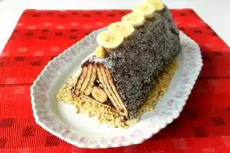 Muzlu Çikolatalı Piramit Pasta Tarifi