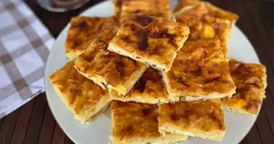 Sütlü Yoğurtlu Nefis Börek Tarifi
