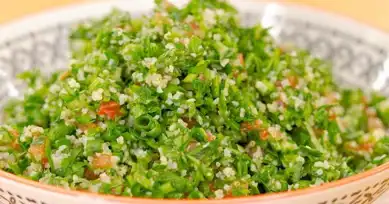 Lezzetli Lübnan Tabbule Salatası Tarifi
