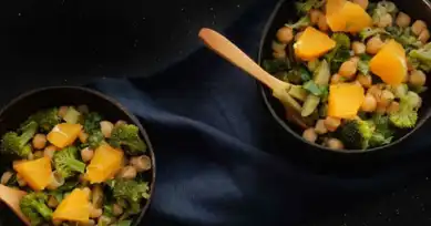 Nefis Tatlı Ekşi Nohut Salatası Tarifi