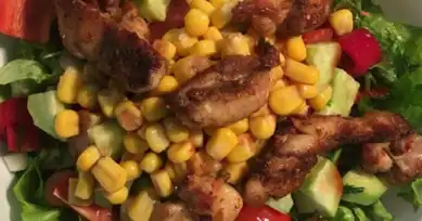 Lezzetli ve Sağlıklı Tavuklu Diyet Salata Tarifi