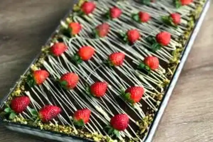Ev Yapımı Ağlayan Pasta Tarifi
