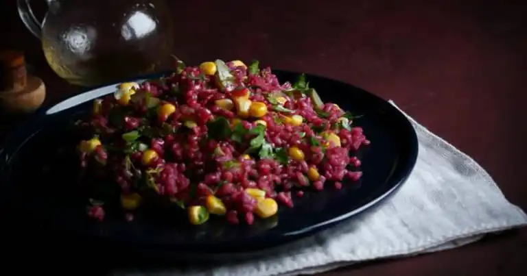 Nefis Şalgamlı Bulgur Salatası Tarifi