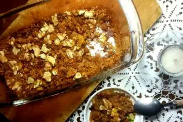 Sağlıklı Elmalı Kırıntı Turta Tarifi